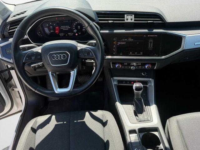AUDI Q3 35 TDI S tronic Business Advanced