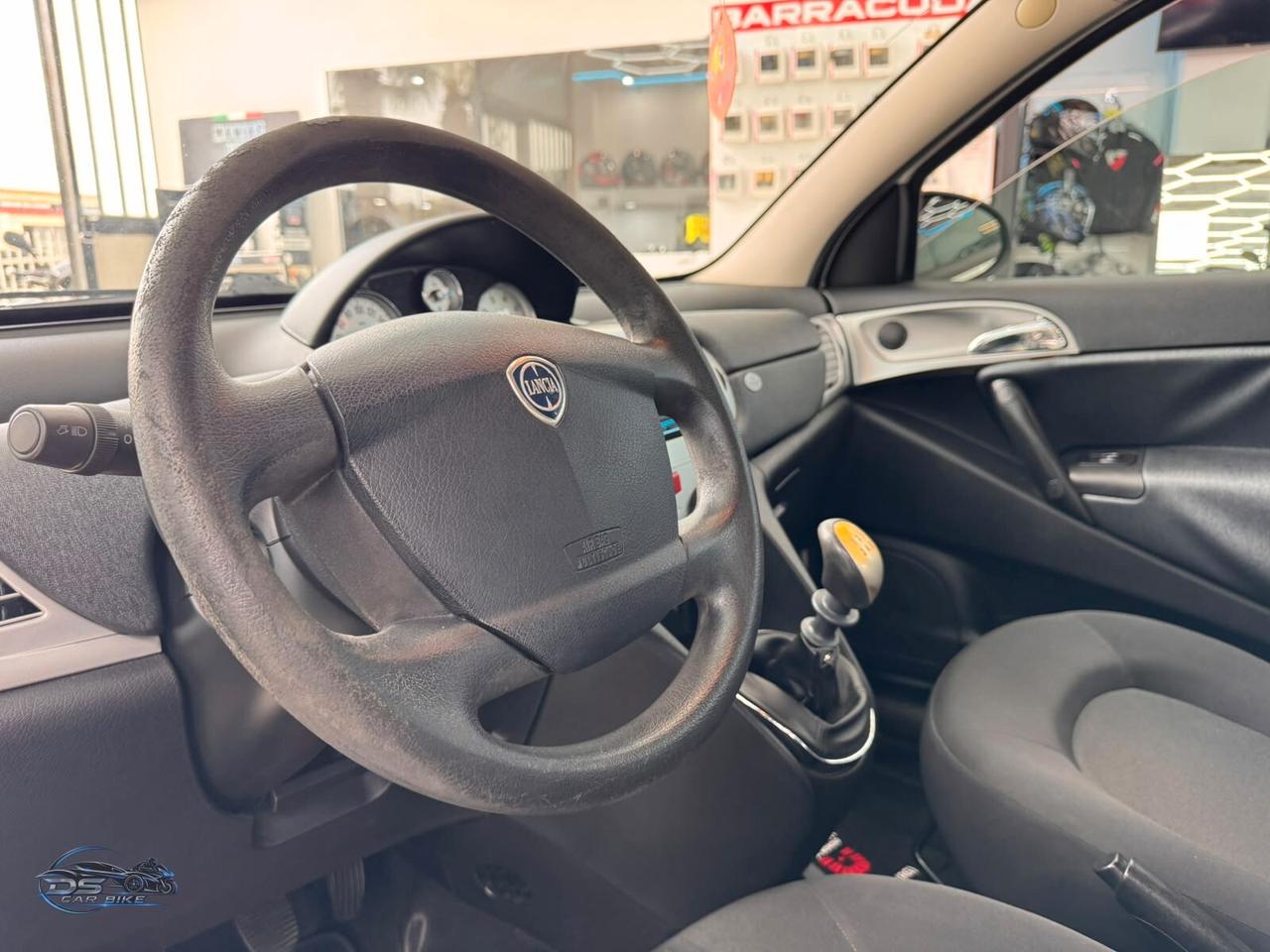 Lancia Ypsilon 1.2 69 CV Elle