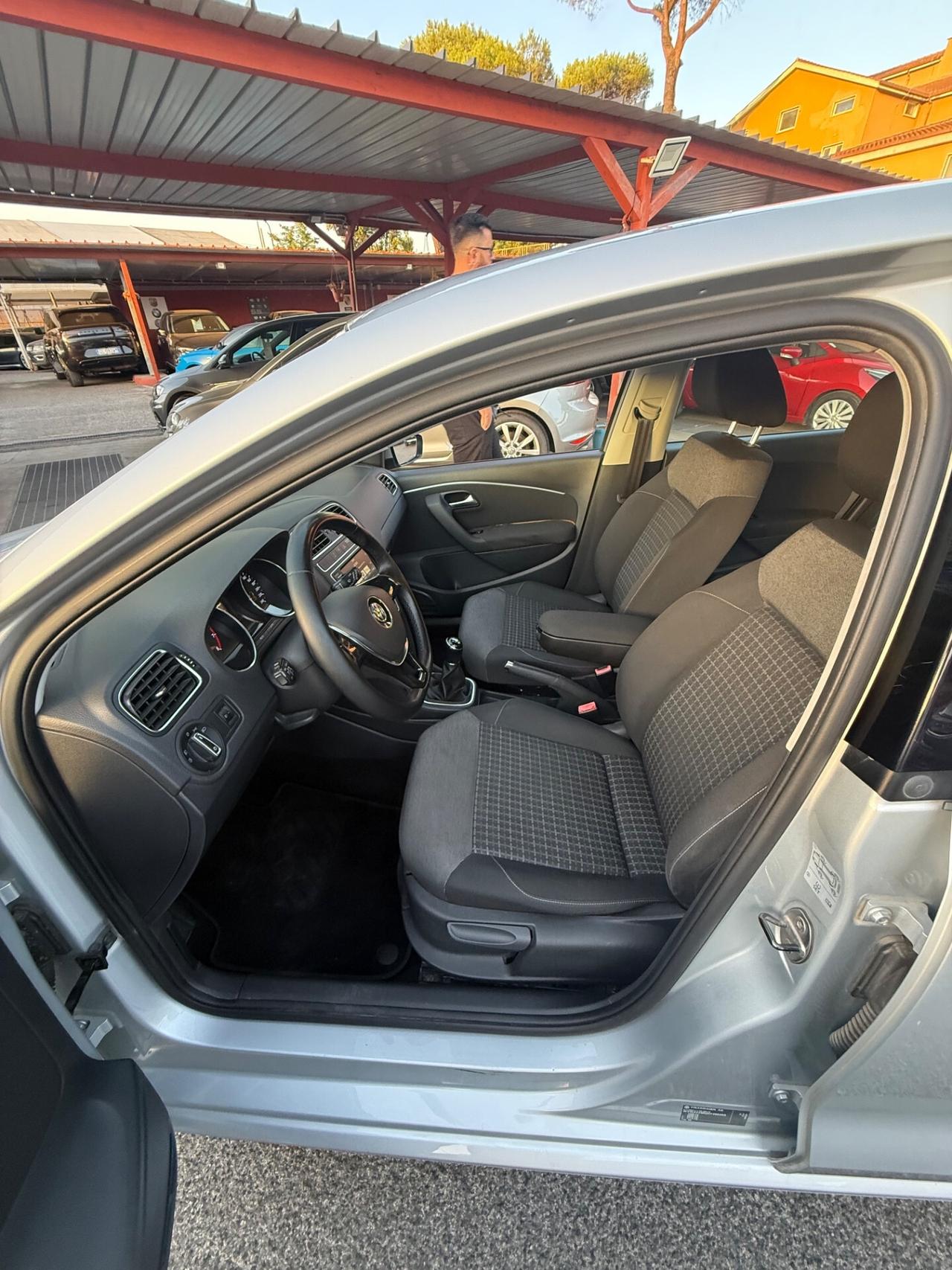 Polo 1.2 TSI- Highline-( 50 mila km ) -unipro