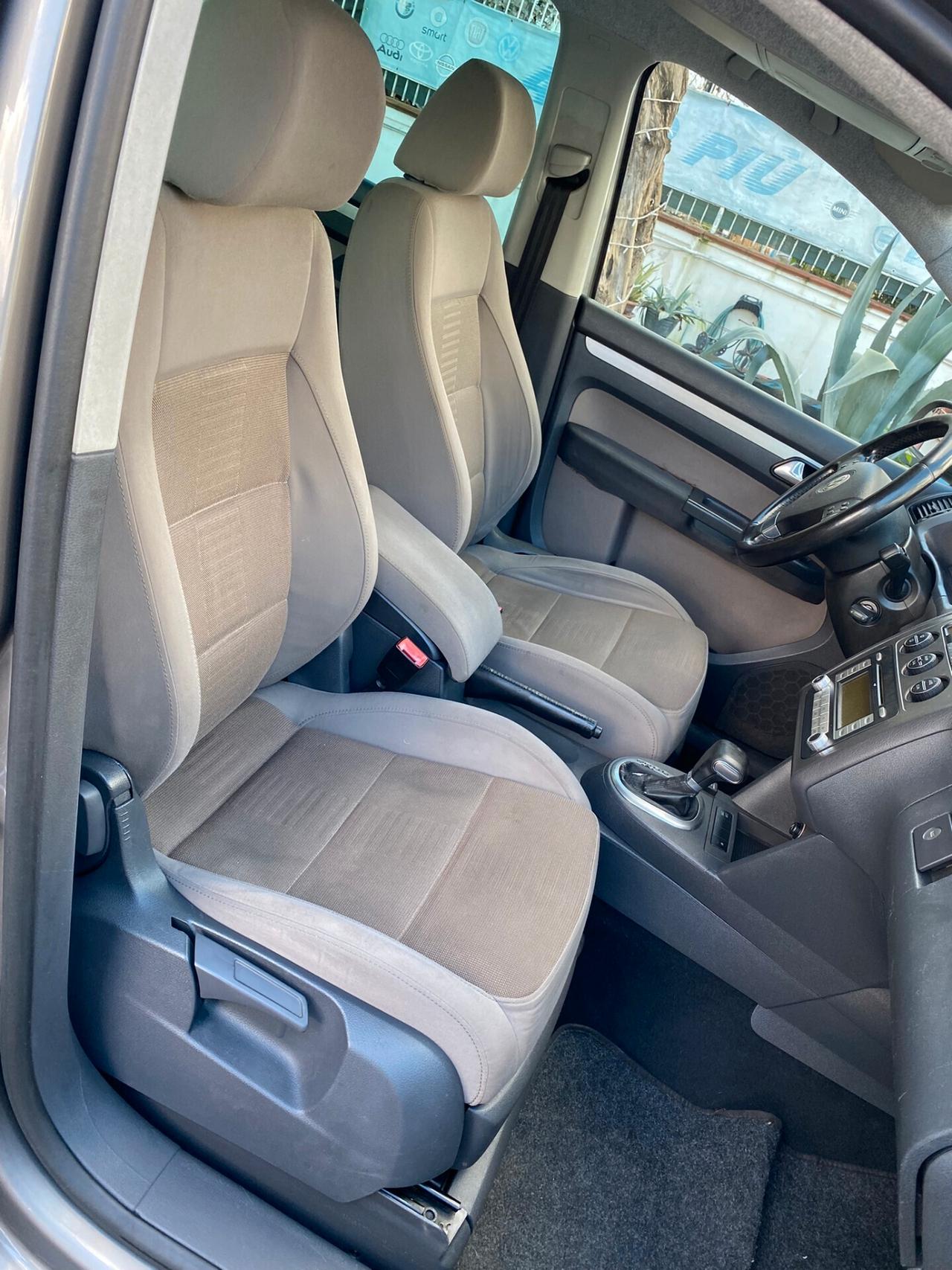 Volkswagen Touran 1.4 16V TSI Highline IMPIANTO GPL CAMBIO AUTOMATICO