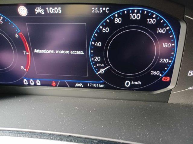 VOLKSWAGEN T-Roc 1.0 TSI IQ Light LED Performance 18" CAMERA ACC