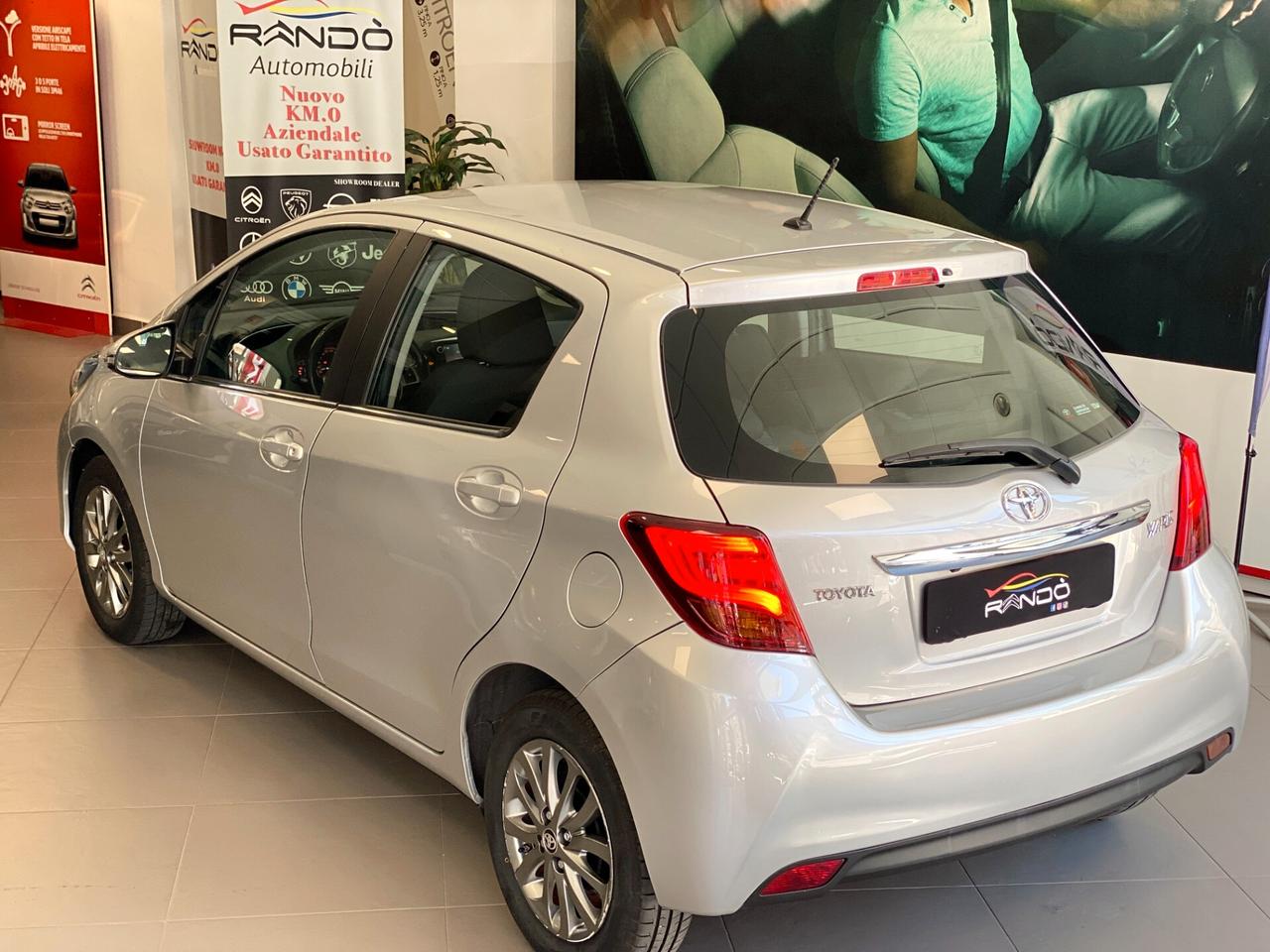 Toyota Yaris 1.4 D-4D 90CV Lounge 5 Porte – Garanzia 2031