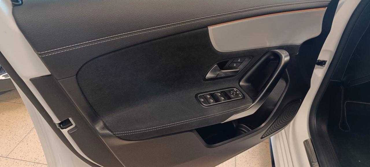 Mercedes-benz A 180 d Automatic Premium
