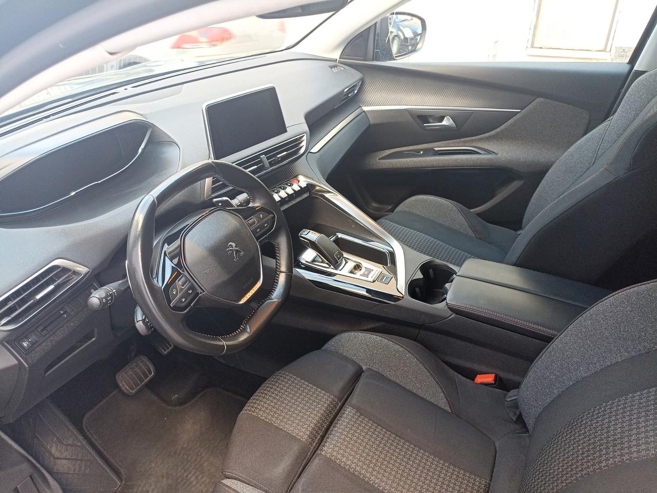 Peugeot 5008 BlueHDi 130 S&S EAT8 Business