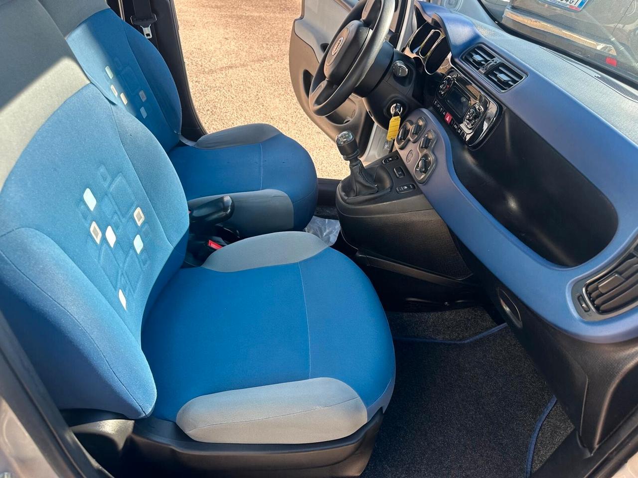 Fiat Panda 1.2 Lounge NEOPATENTATI