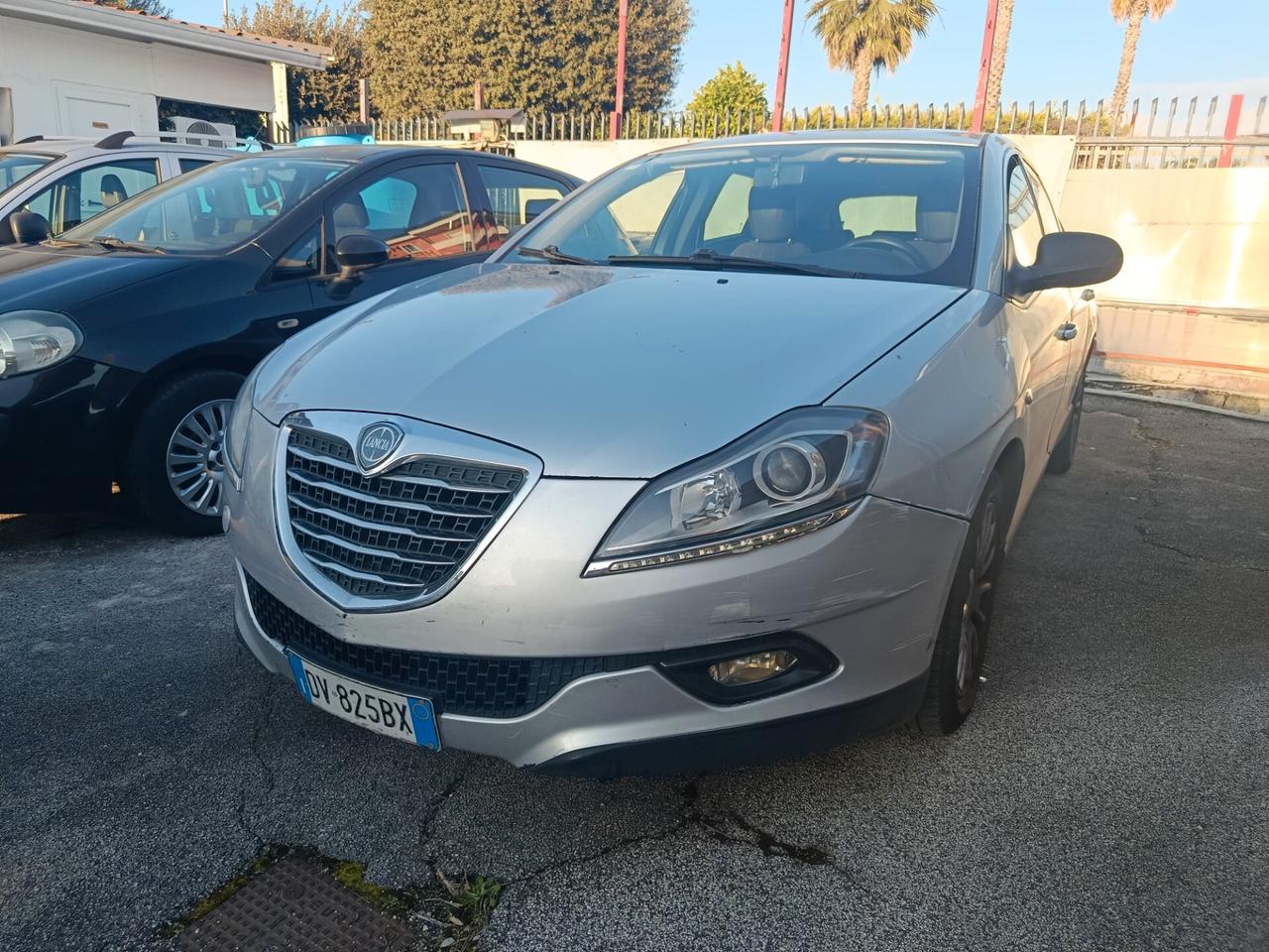 Lancia Delta 1.4 T-JET GPL