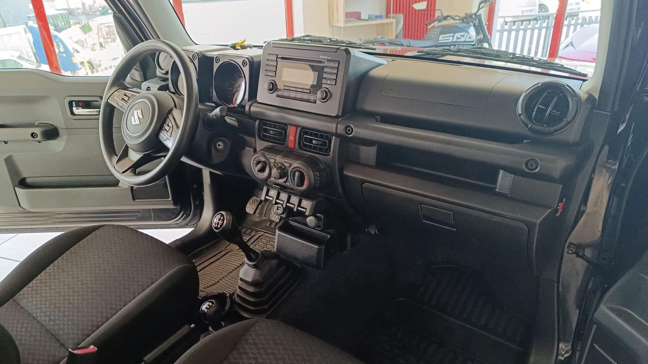 SUZUKI JIMNY 4X4 RIDOTTE 4 POSTI GANCIO TRAINO