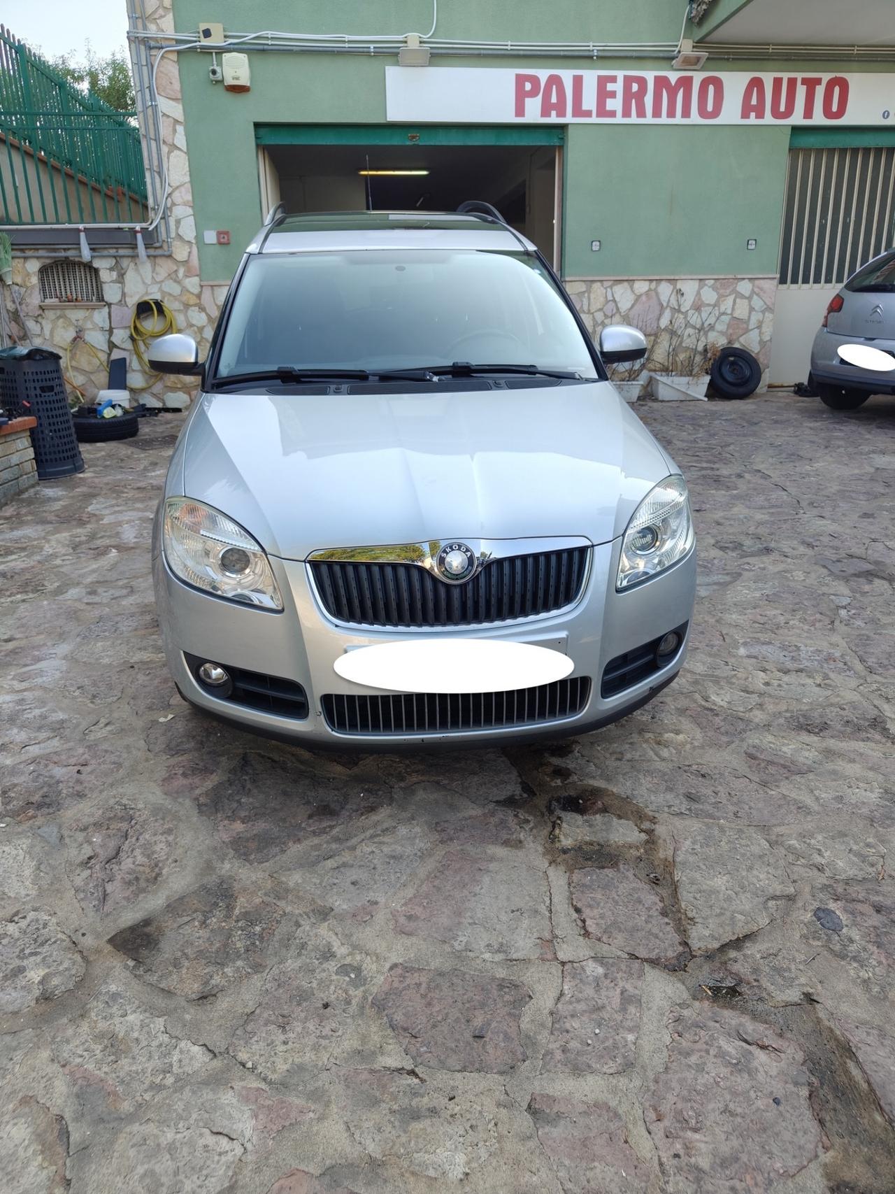 Skoda Roomster 1.4 TDI 80CV Sport