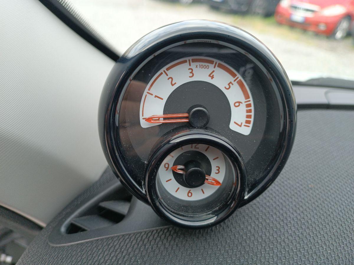 - Forfour - 70 1.0 Passion CAMBIO AUTOM.