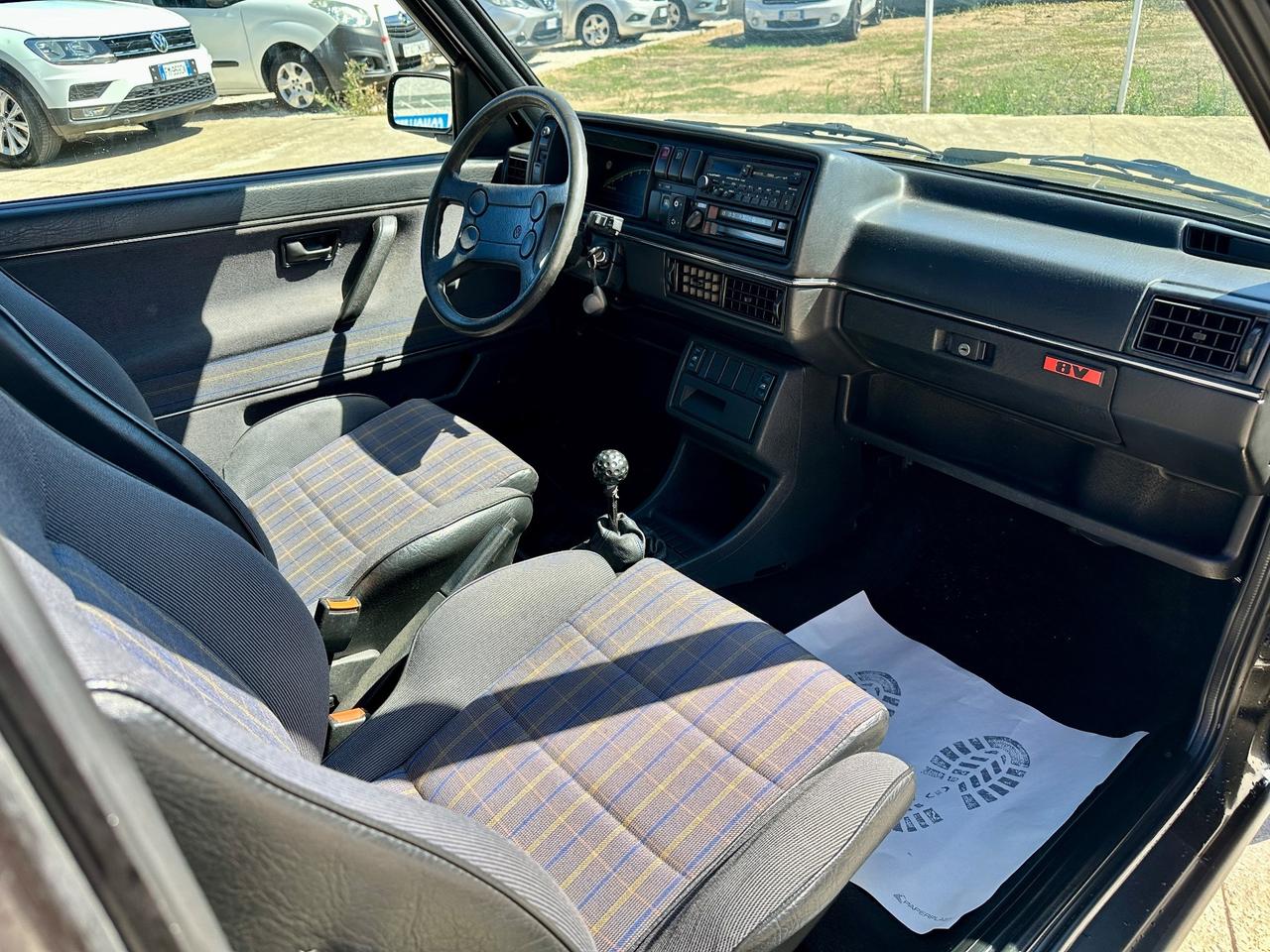 Volkswagen Golf GTI 1800 3 porte 8V