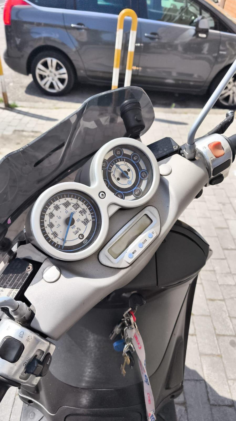 Piaggio Beverly 200 DEL 2003 USATO