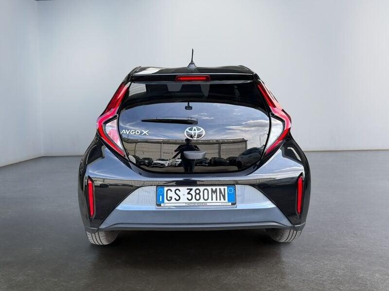 Toyota Aygo X 1.0B (72 CV) Active