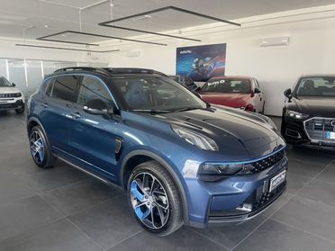 LYNK & CO 01 1.5 TD DCT PHEV