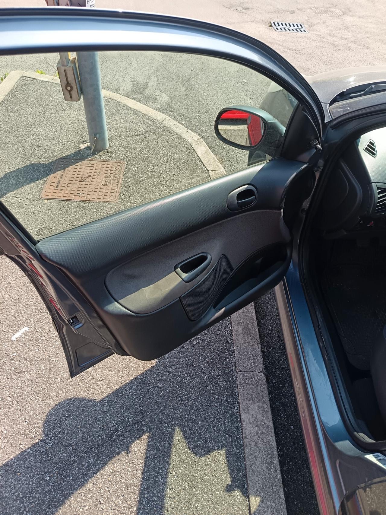 Peugeot 206 Plus 1.1 60CV 5p. Trendy