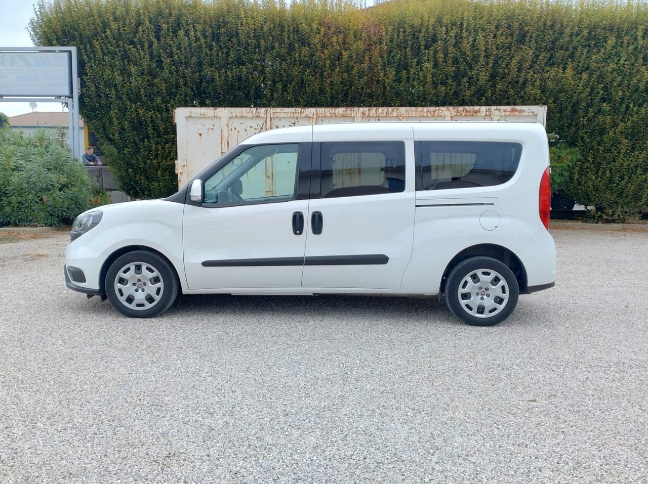 Fiat Doblò Maxi 1.6mjt OK NEOPATENTATI-AUTOCARRO