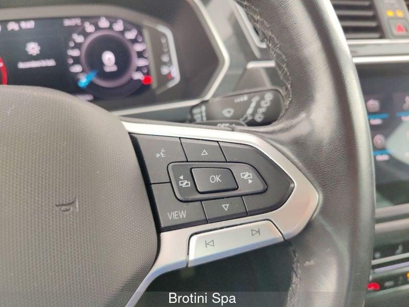 Volkswagen Tiguan 2.0 TDI 150 CV SCR DSG Elegance