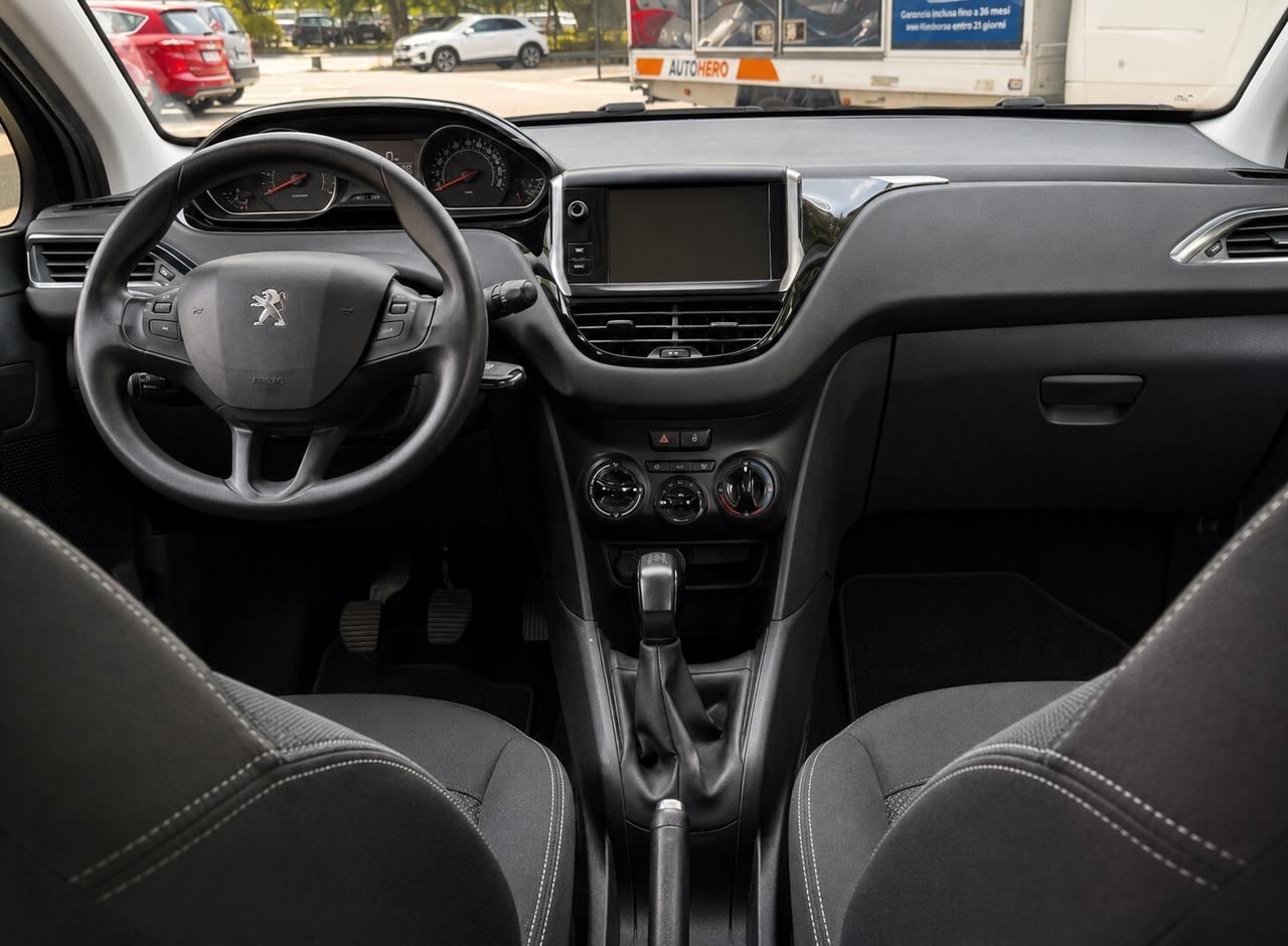 Peugeot 208 Ok neopatentati Unico proprietario