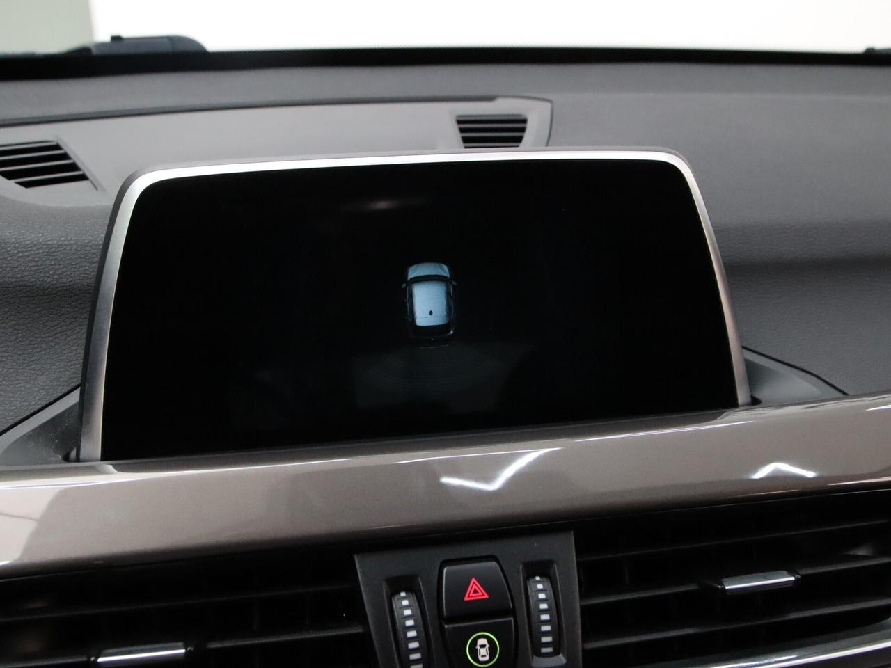 BMW X1 F48 sdrive18d xLine auto