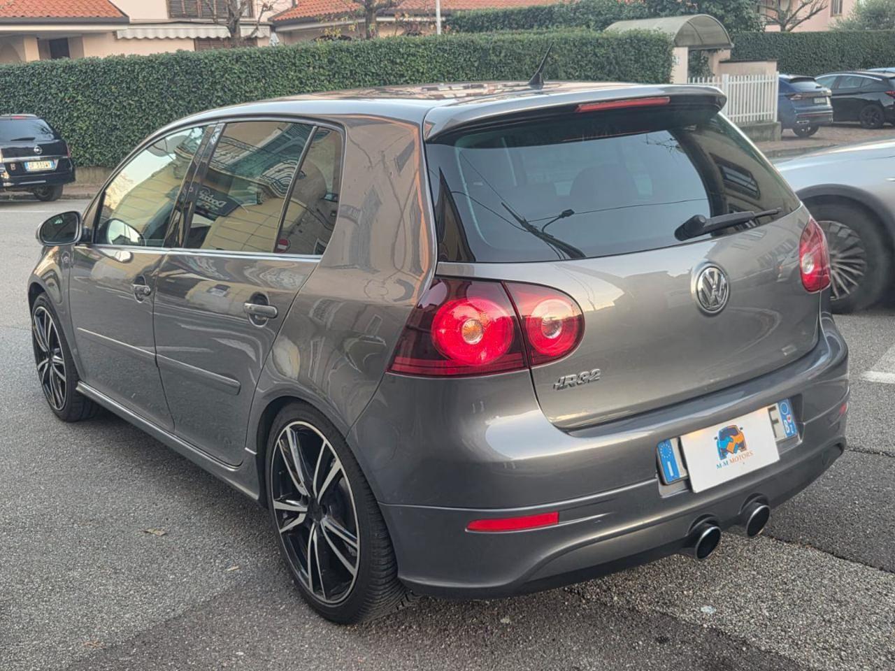 VOLKSWAGEN Golf 3.2 VR6 4mot. 5p. R32