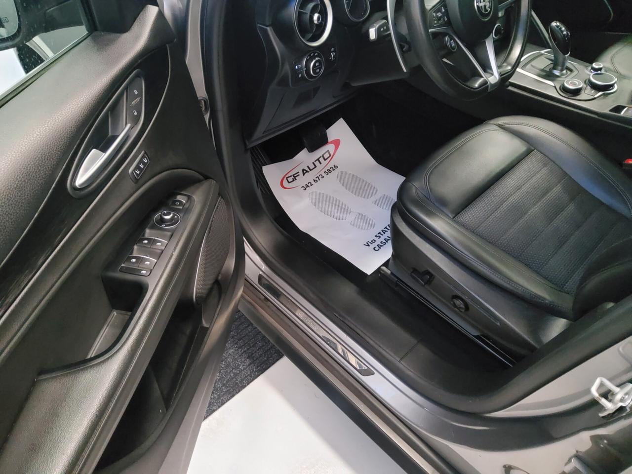 Alfa Romeo Stelvio 2.2 Turbodiesel 210 CV AT8 Q4 Executive