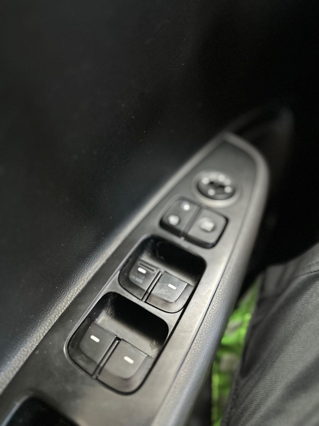 Hyundai i10 1.0 MPI Sound Edition