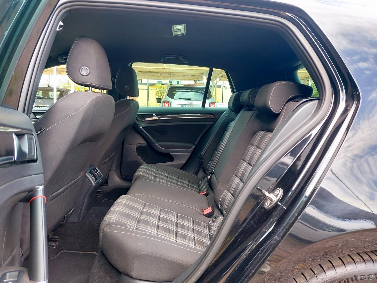 Volkswagen Golf 7 GTD 2.0 TDI 5p. 184CV - 2014