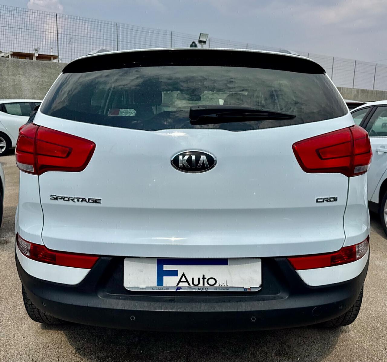 Kia Sportage 1.7 CRDI VGT 2WD,Bluetooth,Cruise control,LED diurni,ecc.