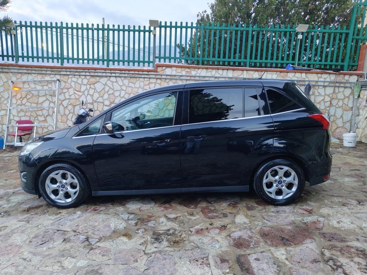 Ford Grand C-Max 1.6 TDCi 115CV Titanium