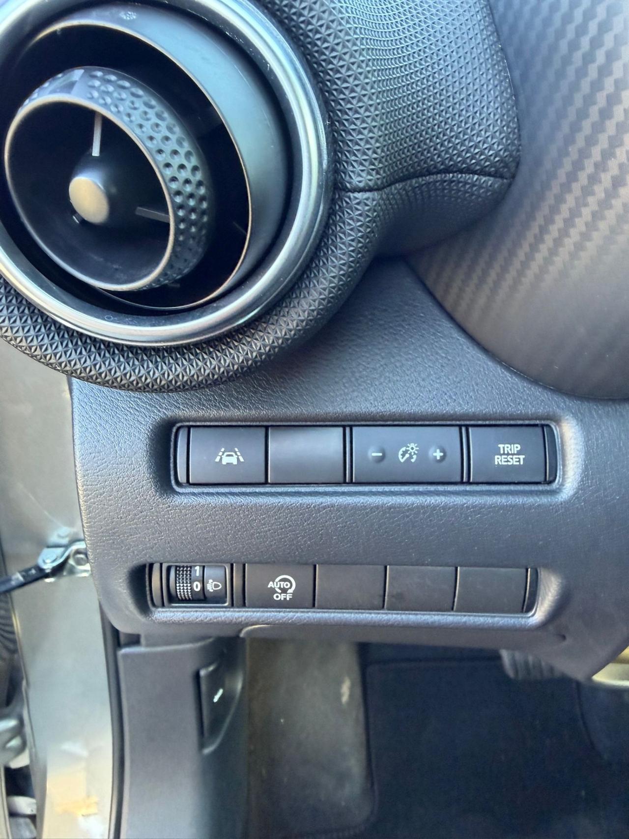 Nissan Juke 1.0 Benz 117CV- Autimatica-Neopatentati