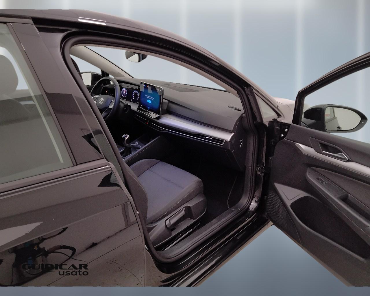 VOLKSWAGEN Golf VIII 2024 - Golf 2.0 tdi Life 115cv