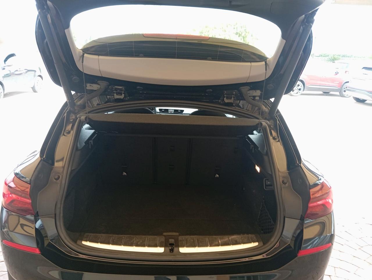 Bmw X2 xDrive18d Business-X