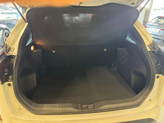 TOYOTA Yaris Cross 1.5 Hybrid 130 CV 5p. E-CVT Teamplayer Design Km0