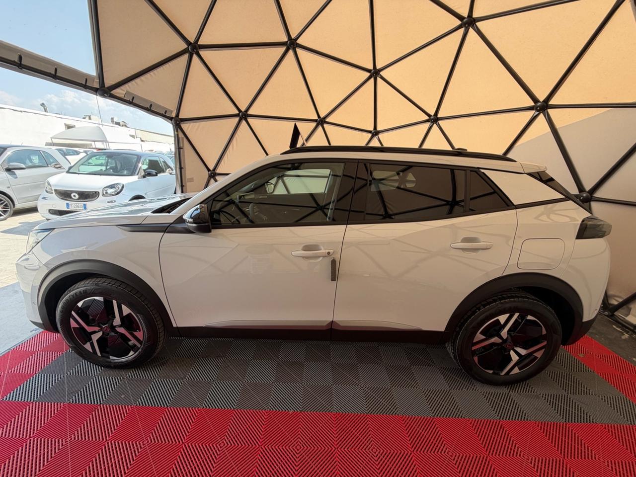 Peugeot 2008 Hybrid 110 e-DCS6 Allure