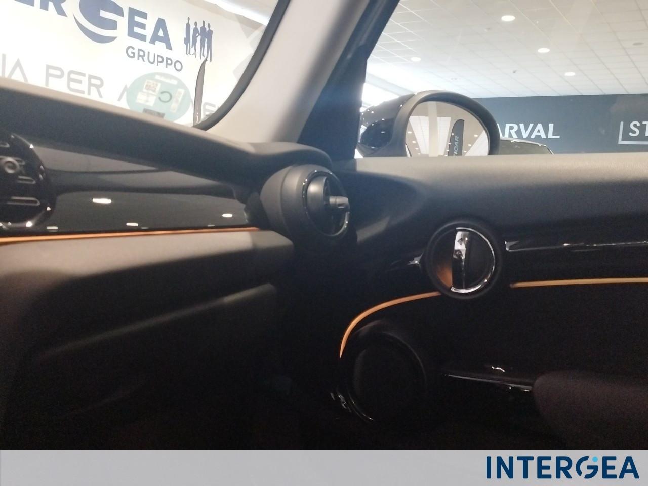 MINI Mini 5p 1.5 Cooper Classic auto