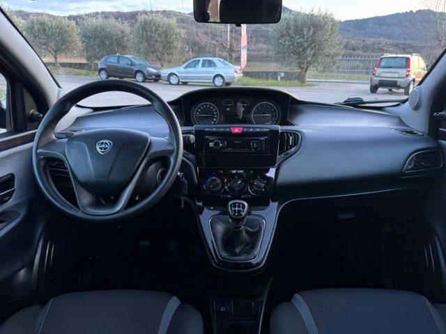 LANCIA Ypsilon 1.2 69 CV 5 porte GPL Ecochic Gold