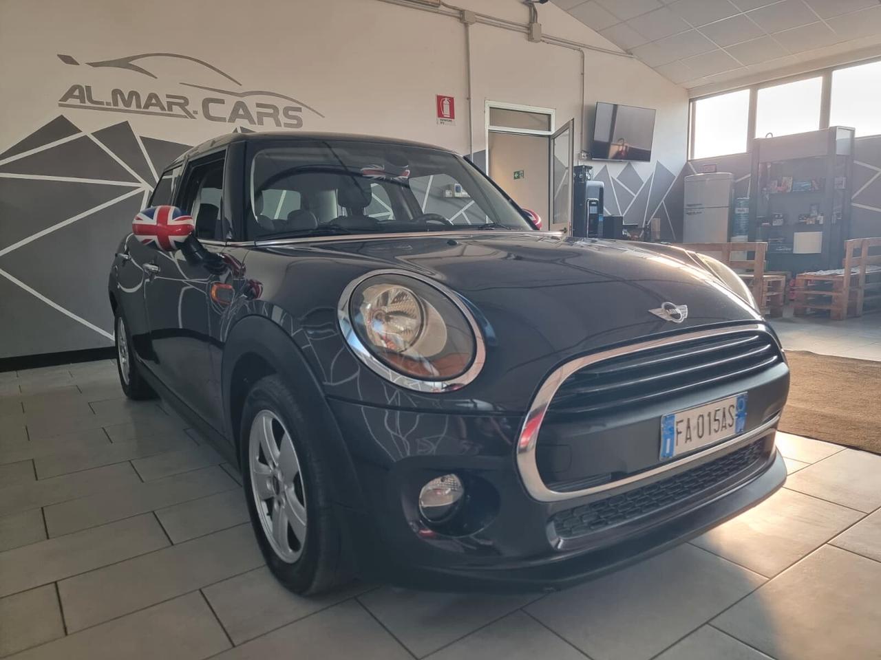 Mini 1.2 One 5 porte NEOPATENTATI