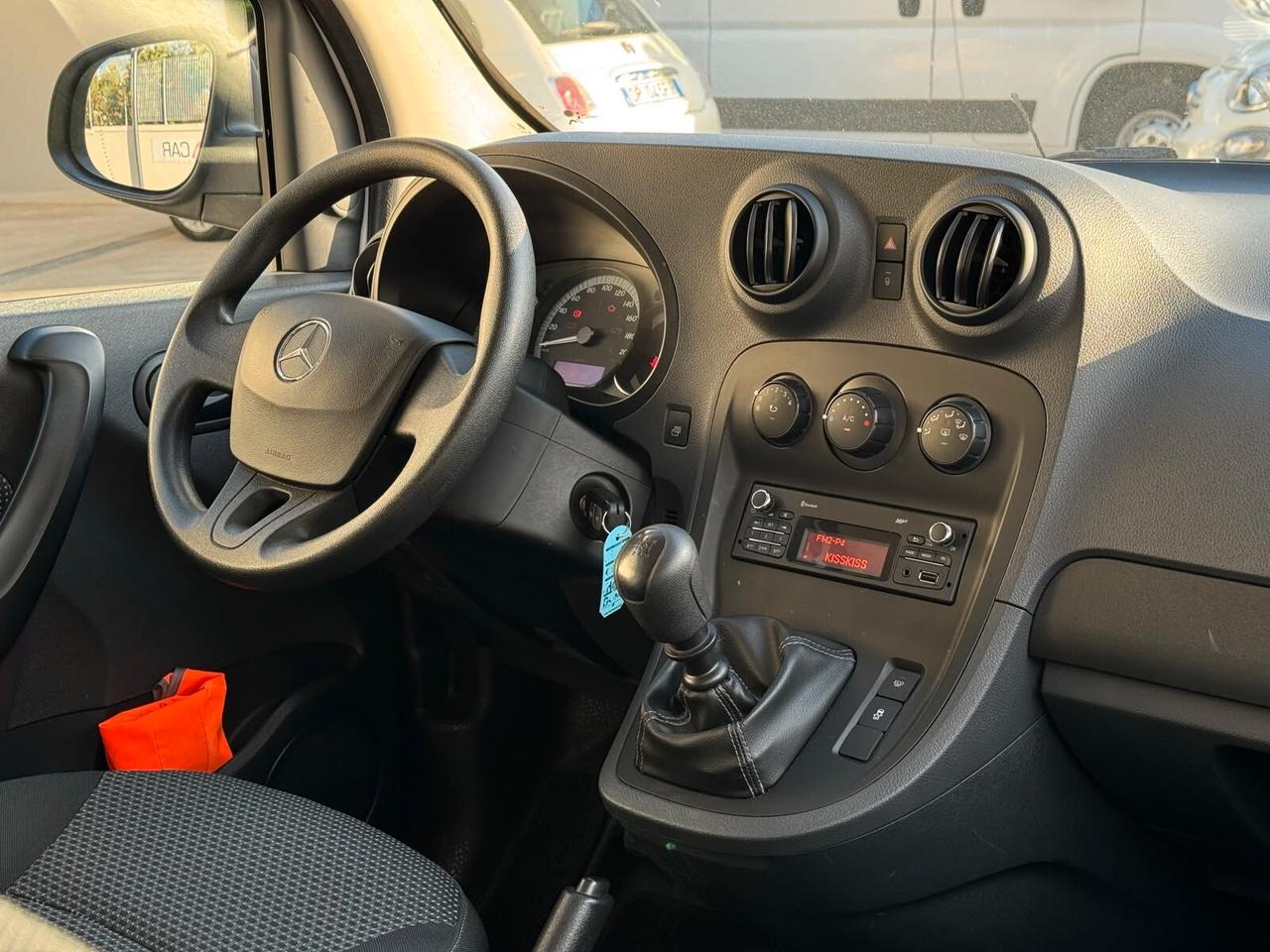 Mercedes-benz Citan 111 1.5 CDI Tourer (N1) autocarro 5 posti