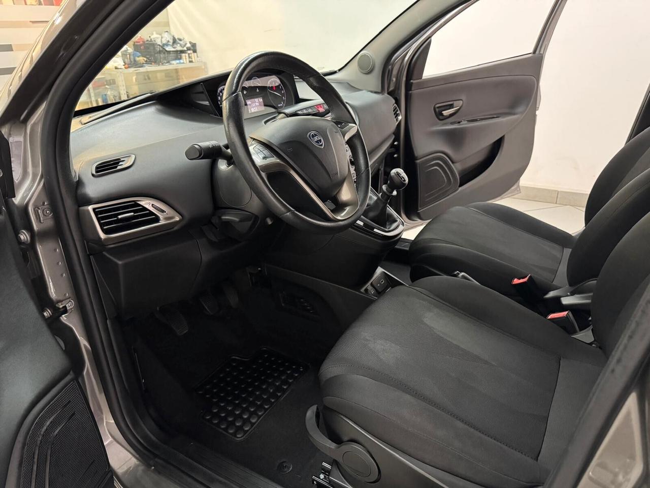 Lancia Ypsilon 1.2 Benzina 5 porte Platinum 2020
