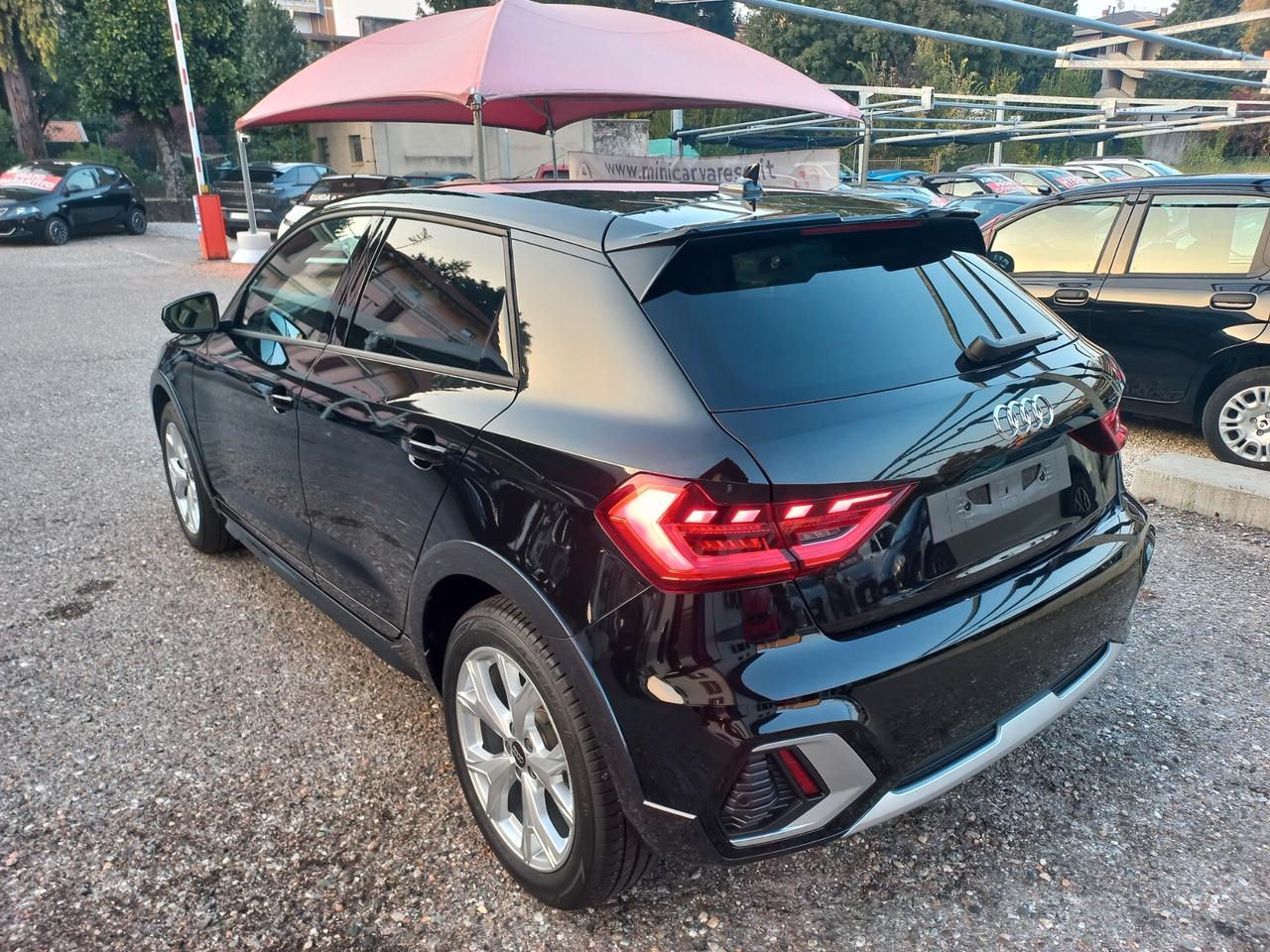 Audi A1 allstreet 30 TFSI S tronic Identity Contrast