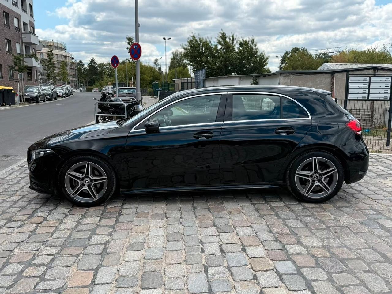 Mercedes-benz A 200 d Automatic Premium AMG