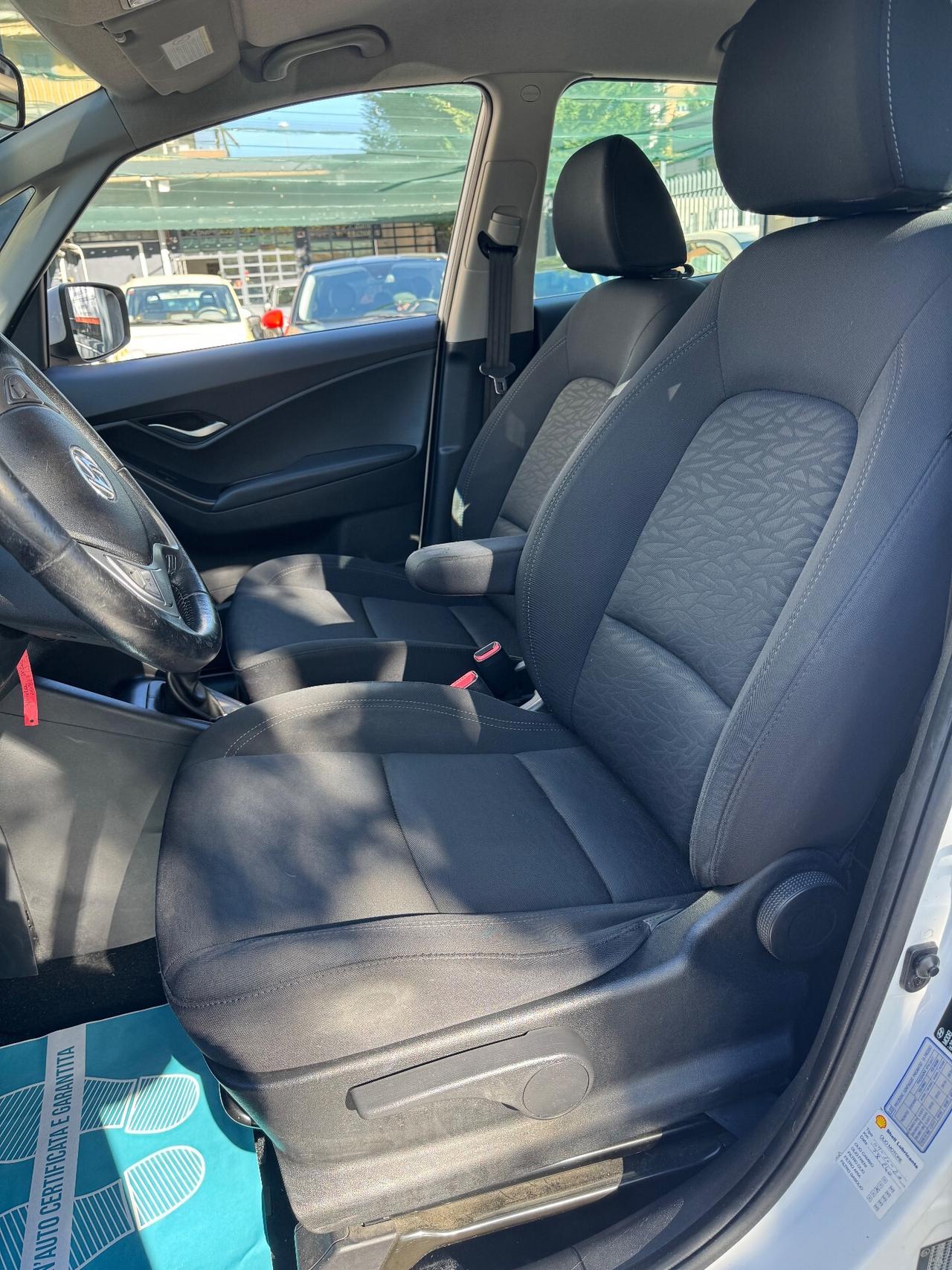 Hyundai iX20 1.4 90 CV benzina/metano