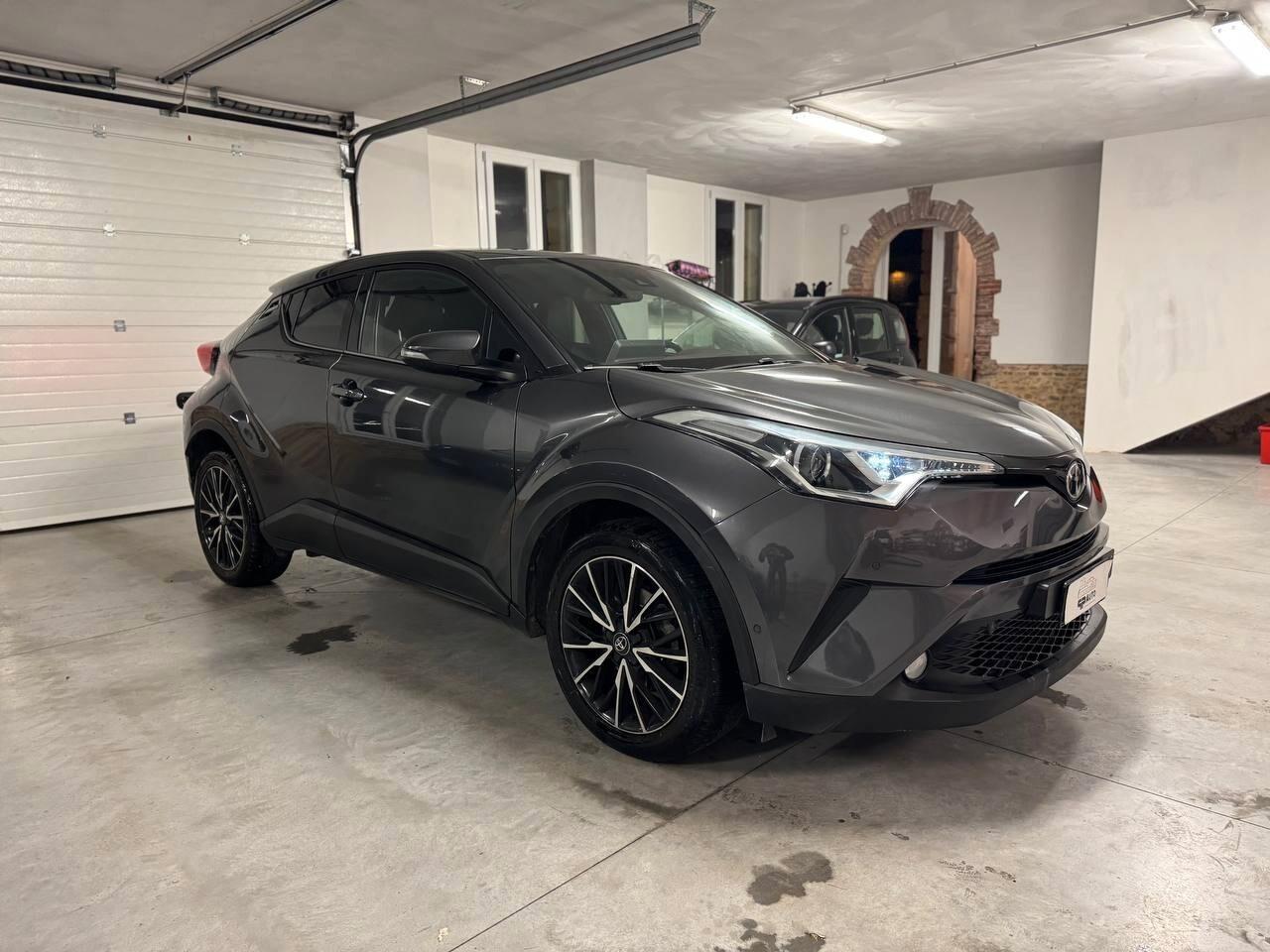 Toyota C-HR 1.2 Turbo CVT 4WD Lounge