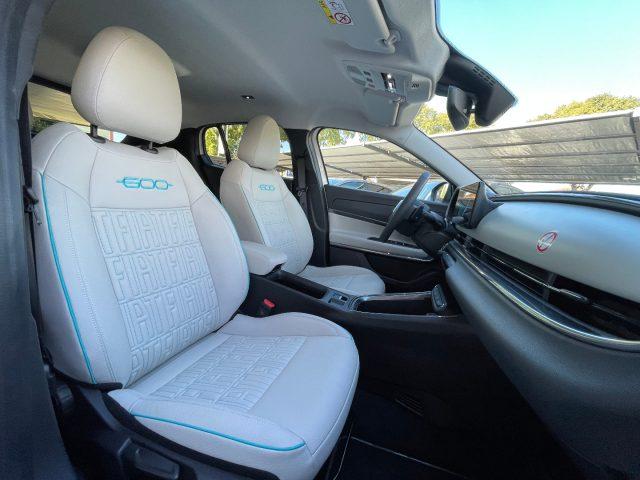 FIAT 600 Hybrid DCT MHEV La Prima #Vari.Colori