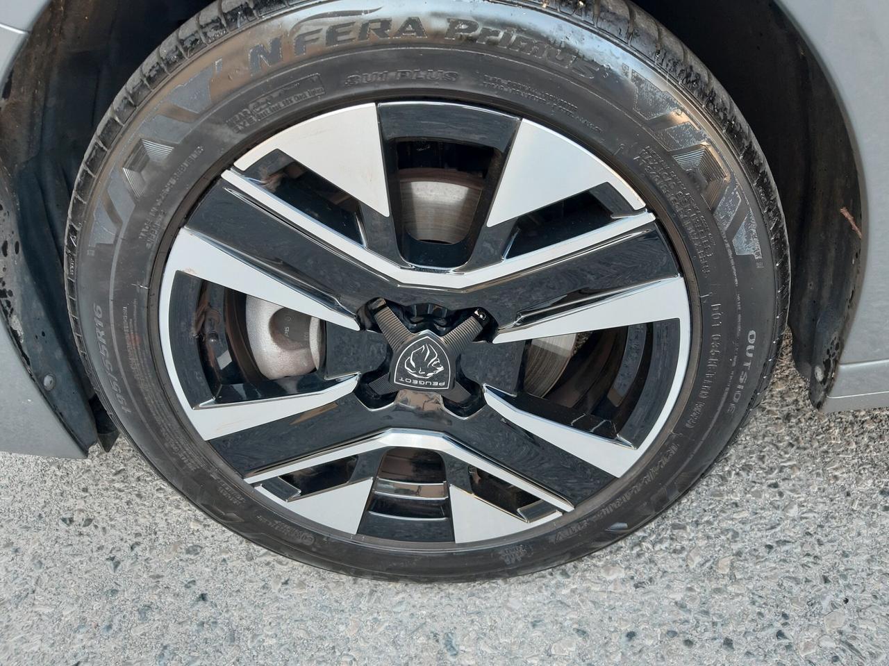 Peugeot 208 PureTech 100 Stop&Start 5 porte Allure
