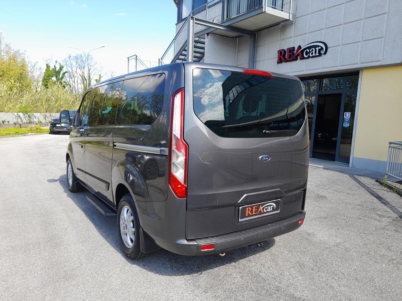 Ford Tourneo Connect Tourneo Connect7 1.6 TDCi 115 CV Titanium