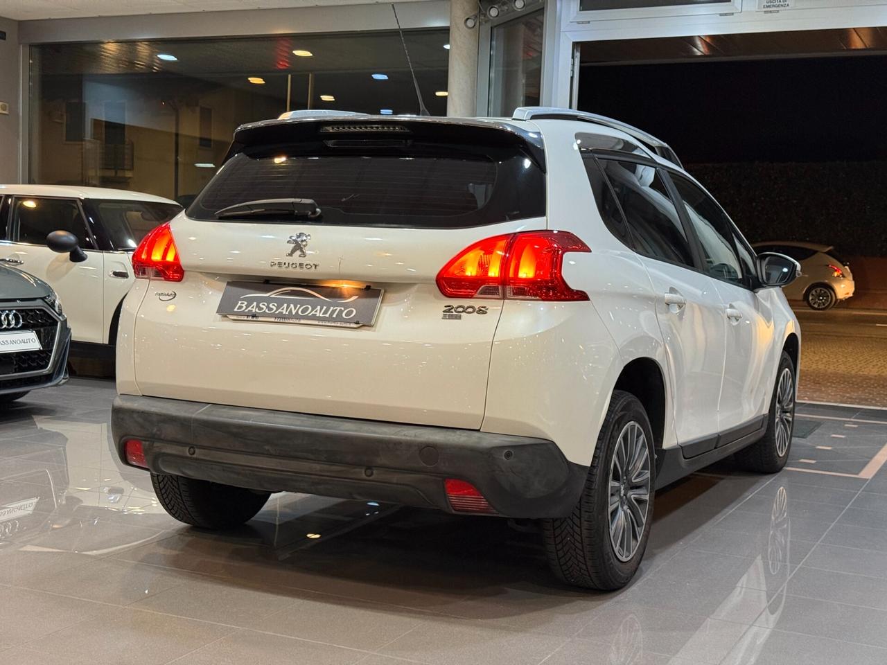 Peugeot 2008 1.6 e-hdi 8v Allure GARANZIA 12 MESI !