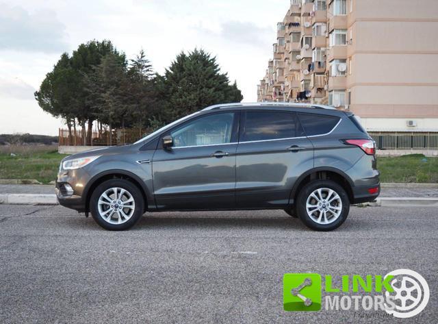 FORD Kuga 2.0 TDCI 150 CV 4WD Powershift ST-Line Business