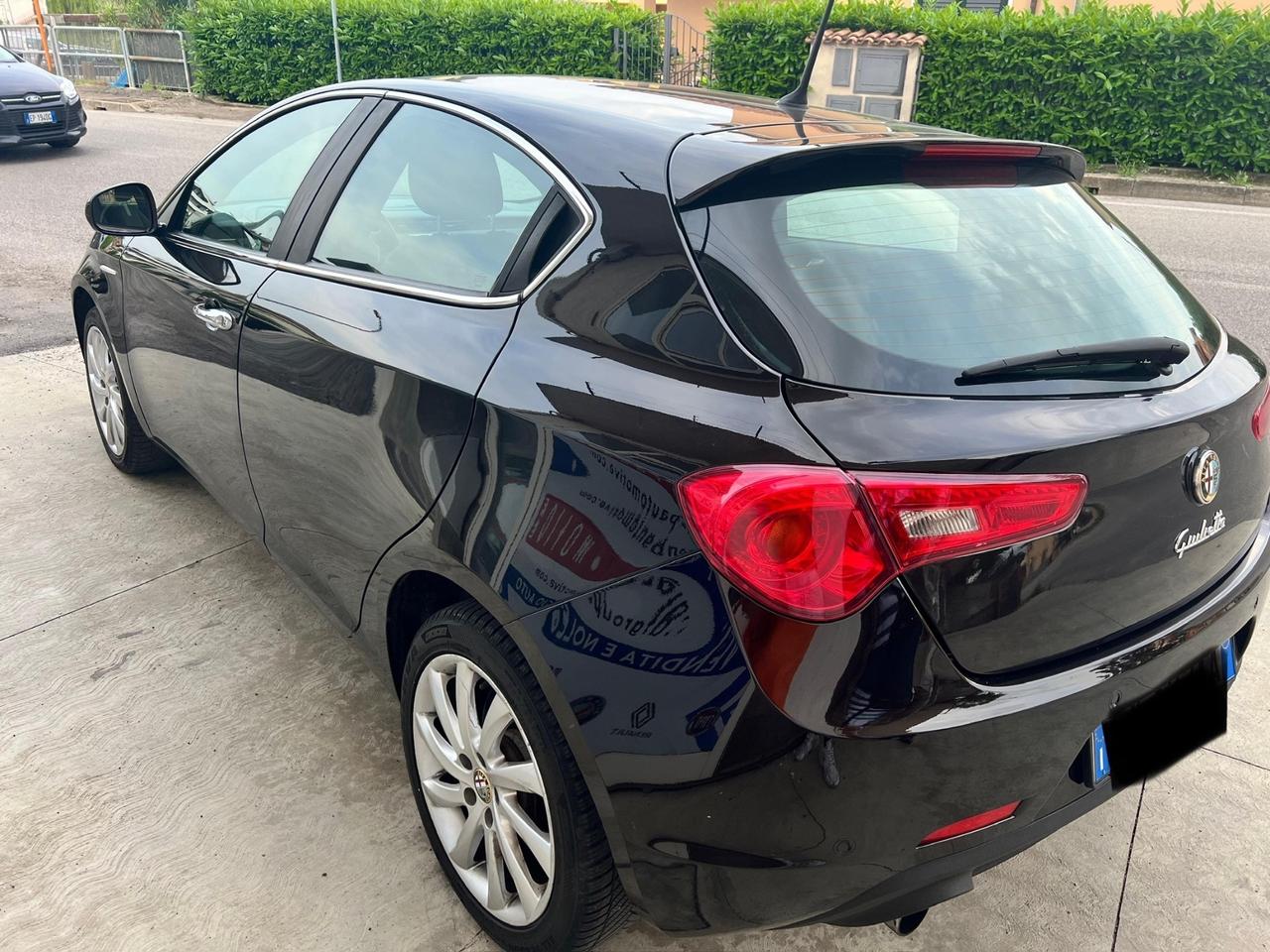 Alfa Romeo Giulietta 1.6 JTDm-2 120 CV Exclusive