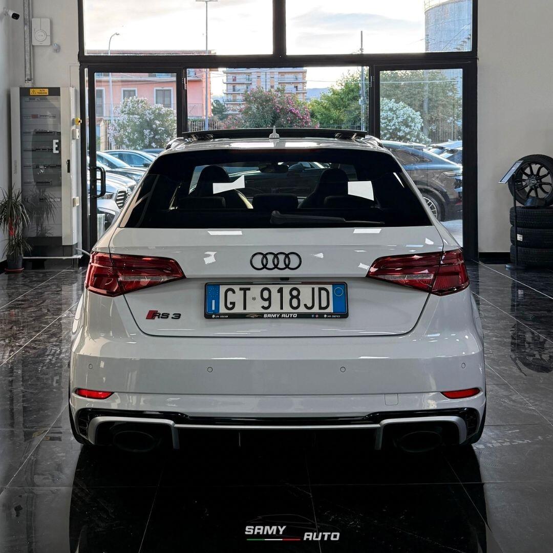 Audi RS3 Audi RS3 RS3 Sportback 2.5 tfsi quattro s-tronic