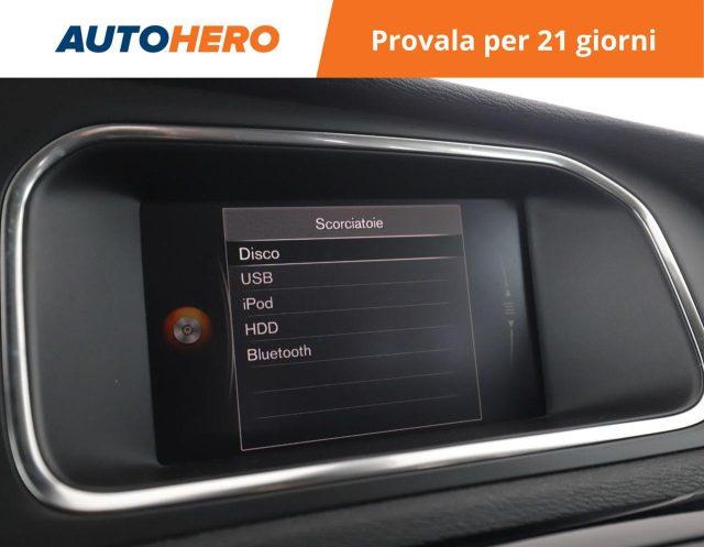 VOLVO V40 Cross Country D3 Geartronic Momentum